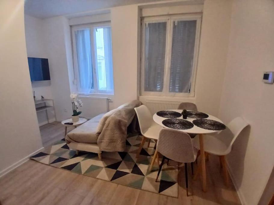 Appartement F1 Orchidee มูลูส ภายนอก รูปภาพ